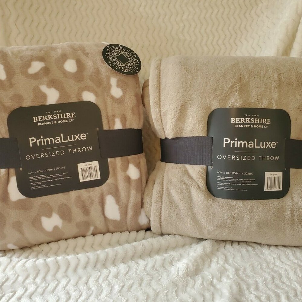 2 Berkshire PrimaLuxe Oversized Leopard/Solid